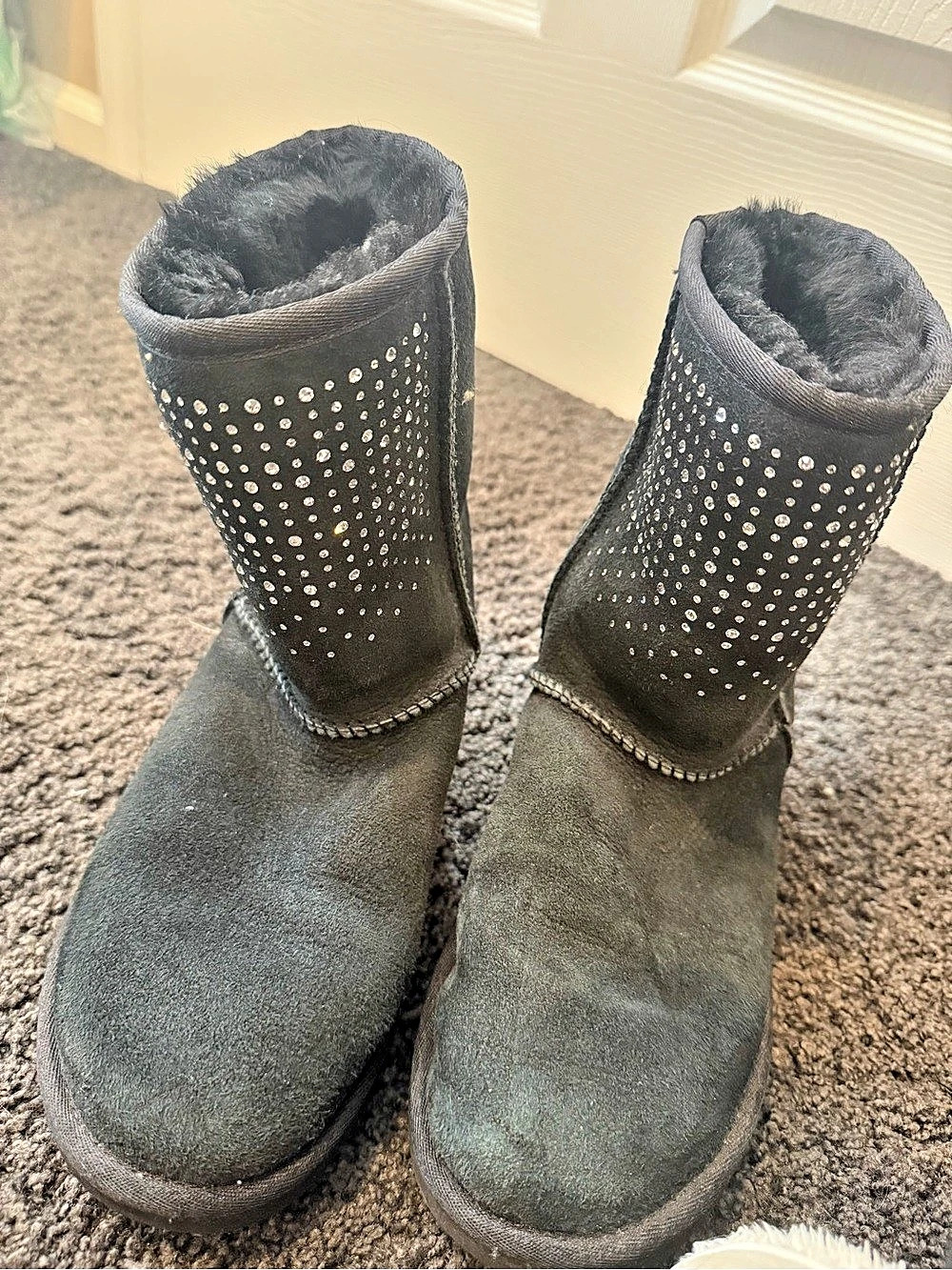 UGG Classic Short Crystal Diamond Boots Black